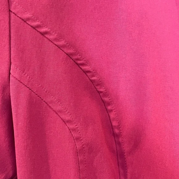 073. Express Magenta Button-Down Shirt size 4 - Picture 3 of 4